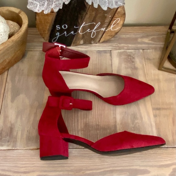 Wine Red Pointy Toe Chunky Block Heels 👠 - Picture 2 of 7